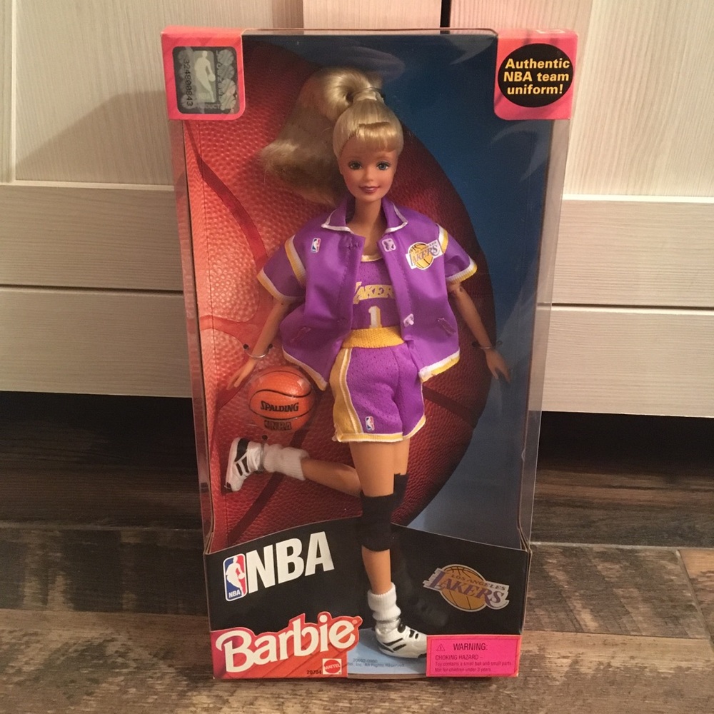 Vintage 1998 Mint Condition NBA Lakers Barbie